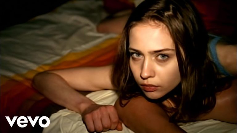 ‘Criminal’ Fiona Apple