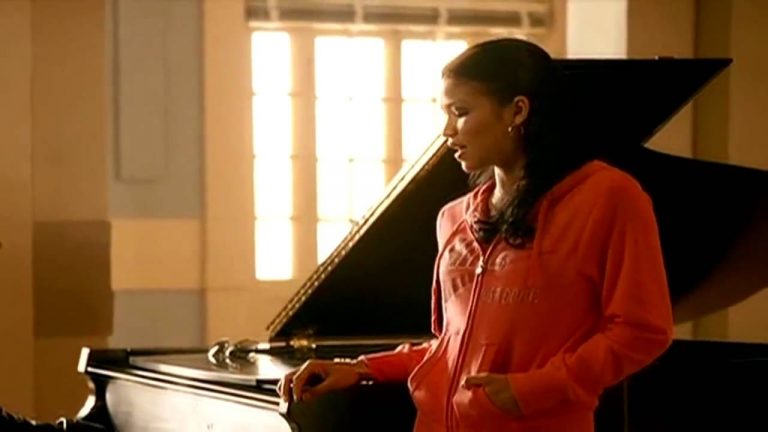 Video: Cassie – Is It You?