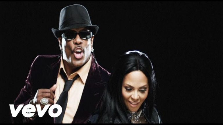 VIDEO: Lil Kim ft. T-Pain & Charlie Wilson – “Download”