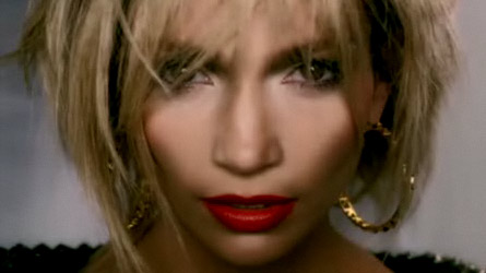 Jennifer Lopez feat. Pitbull – Fresh Out The Oven Music Video