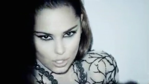 Cheryl Cole – Promise This Music Video