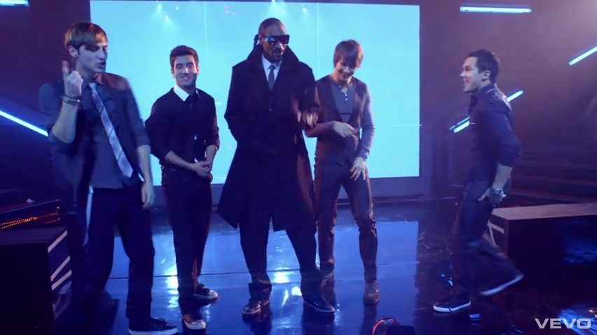 Big Time Rush feat. Snoop Dogg – Boyfriend Music Video