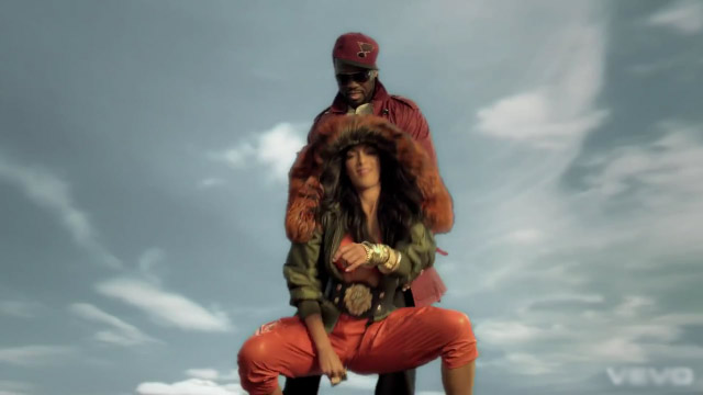 Nicole Scherzinger feat. 50 Cent – Right There Music Video