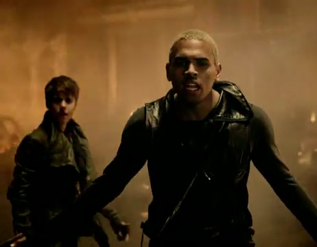 Chris Brown feat. Justin Bieber – Next To You Music Video