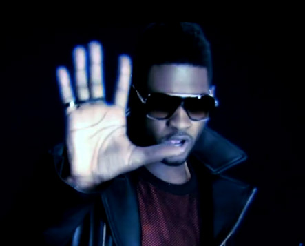 Enrique Iglesias, Usher feat. Lil’ Wayne – Dirty Dancer Music Video