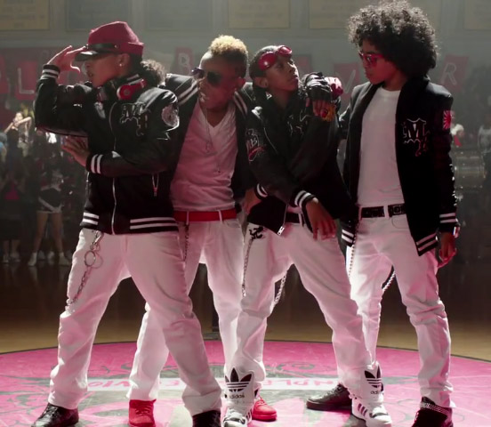 Mindless Behavior feat. Diggy – Mrs. Right Music Video