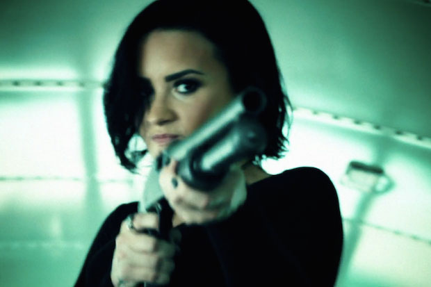 Video: Demi Lovato – “Confident”