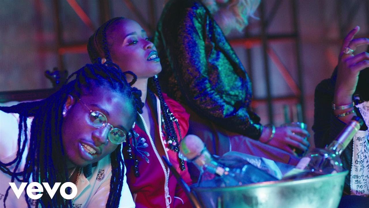 VIDEO: Jacquees – “At The Club” ft. Dej Loaf