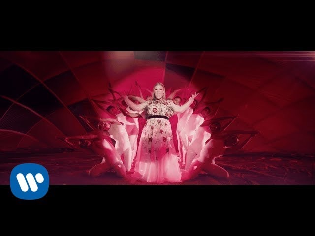 VIDEO: Kelly Clarkson – “Love So Soft”