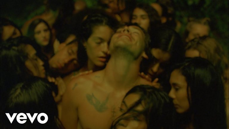 Harry Styles – “Lights Up”