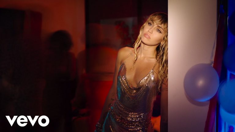 Miley Cyrus – ‘Slide Away’