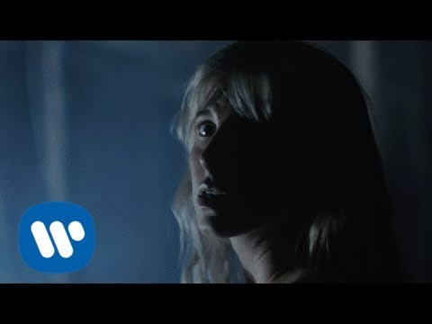 Hayley Williams – “Simmer”
