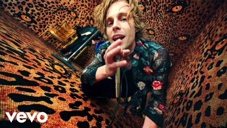 5 Seconds of Summer – No Shame