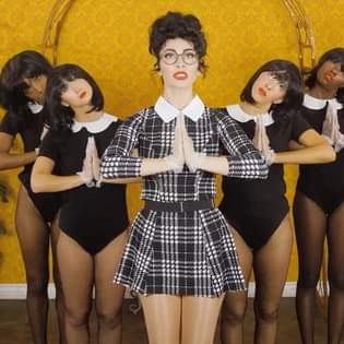 “Vitamins” – Qveen Herby