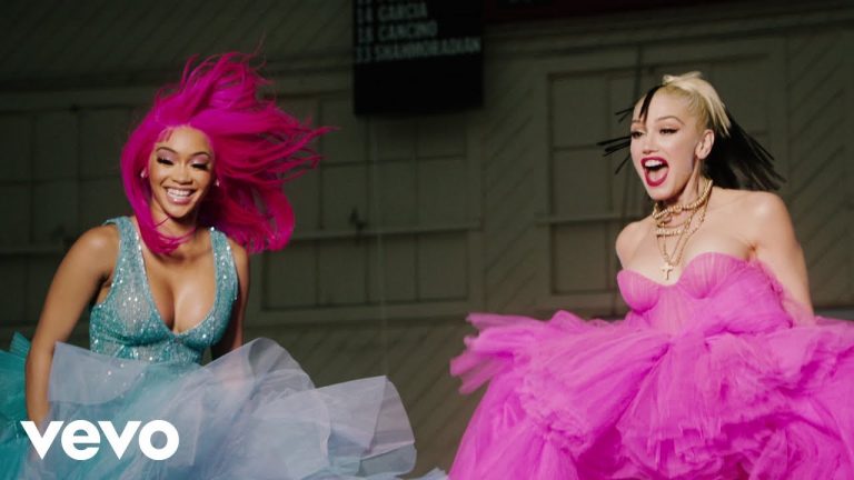 “Slow Clap” Gwen Stefani, Saweetie