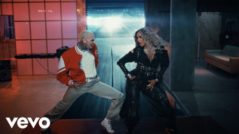 Ciara, Chris Brown – “How We Roll”