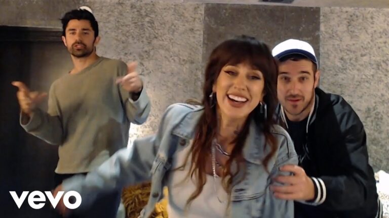 The Cataracs, DEV – Make Ya Body Whistle