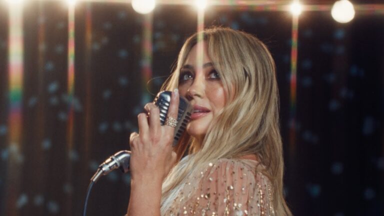 Hilary Duff – “Mature”