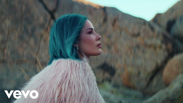 Halsey – “Gasoline”