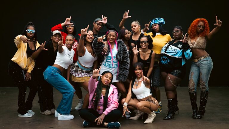 Cuzzos – Moesha Cypher