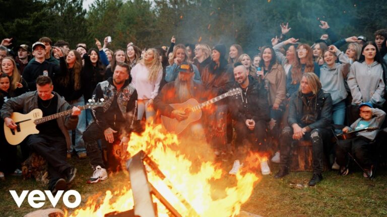 Three Days Grace – Don’t Wanna Go Home Tonight