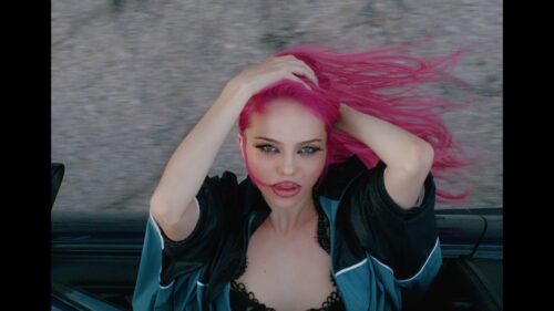 "Ain't in LA" official Music Video // ADÉLA