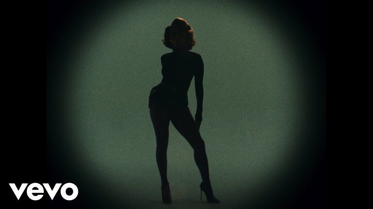 Victoria Monét – Juicy