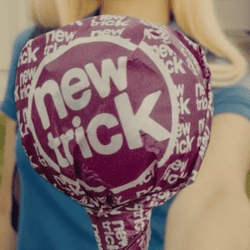 'New Trick' single cover art // Rosé