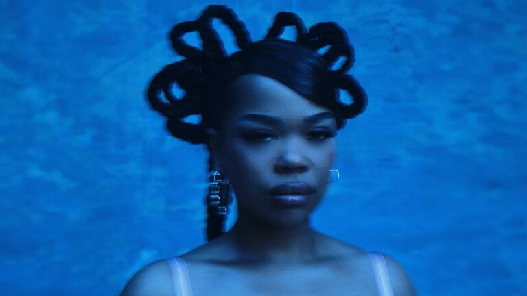 'Rise Again' audio // Zoe Wees